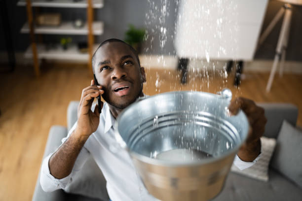 Water damage restoration process in IL